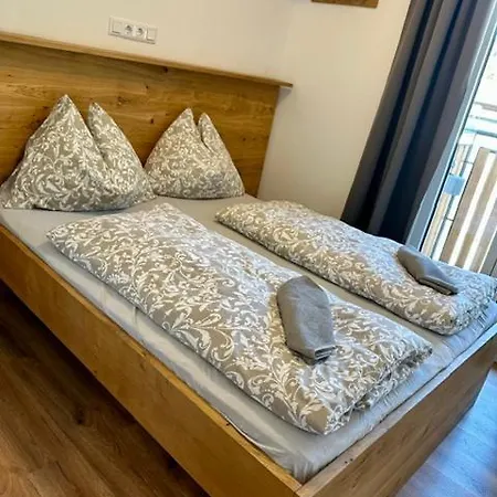 Hotel apartamentowy Lercher 3*