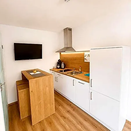Hotel apartamentowy Lercher 3*